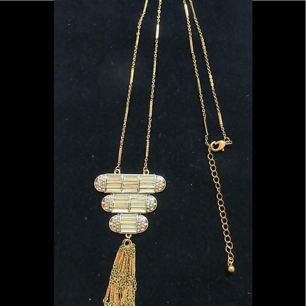 Pendant necklace with rhinestones 16”long chain fairy core